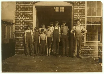 Group of doffers working in Cotton Factory posed by the…, Alabama, 1910