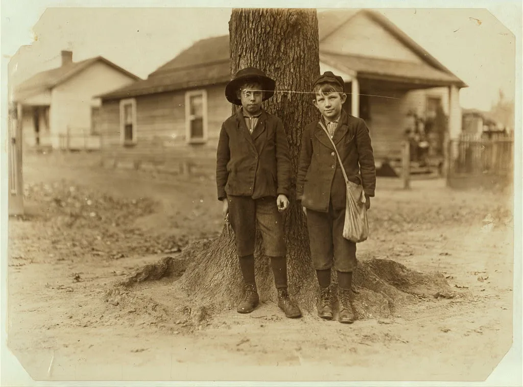 Springstein Mill, Chester, S.C. Malcolm Rogers (Boy with hat) 54…, South Carolina, 1908