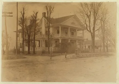 This where the President of the Lancaster S.C. Cotton Mills lives. …, South Carolina, 1908