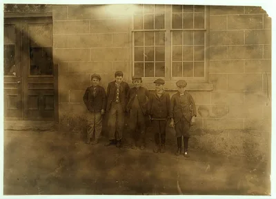 A few of the small boys working in the Natick (R.I.) Mills. Some of…, Rhode Island, 1909