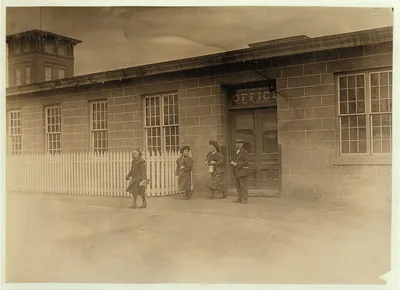 Noon hour, April 17, 1909. Natick (R.I.) Mills. Location: Natick,…, Rhode Island