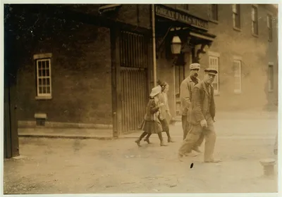 Noon hour, May 19, 1909. Some of the small girls working in the Great…, New Hampshire