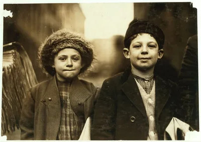 Joseph and Rosy, 10 and 8 yrs. old. He sells until evening. She is…, New Jersey, 1909