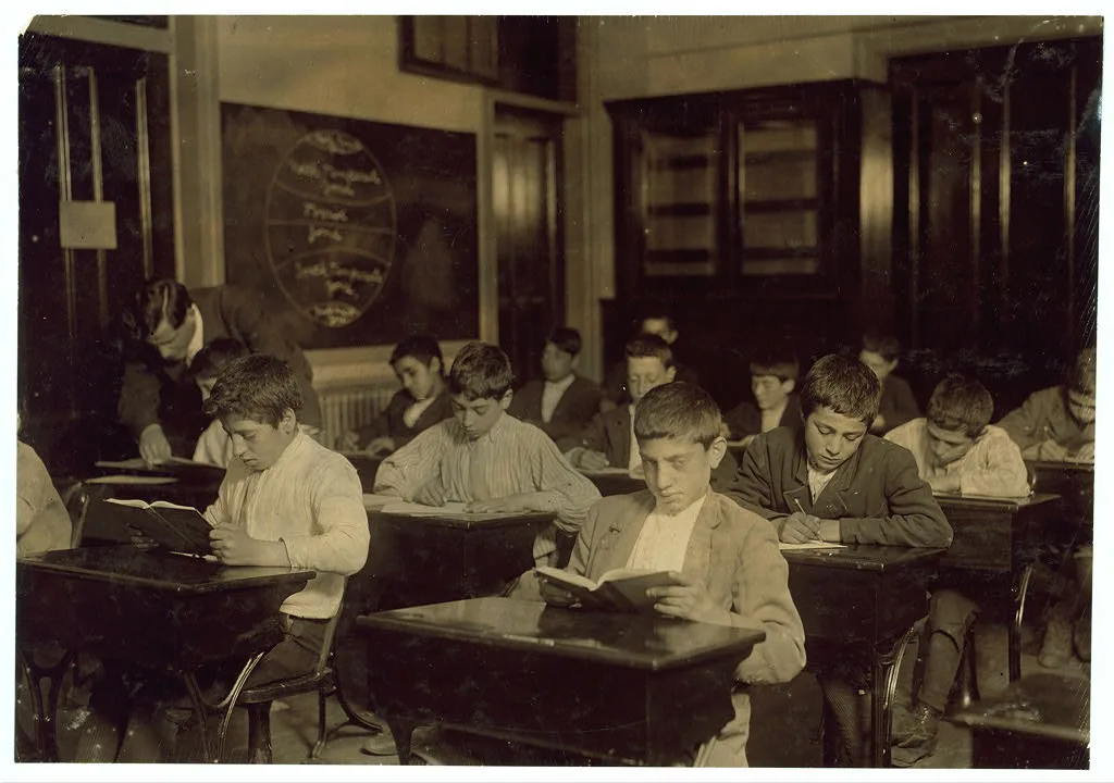 Immigrants in night school.  Location: Boston, Massachusetts, 1909