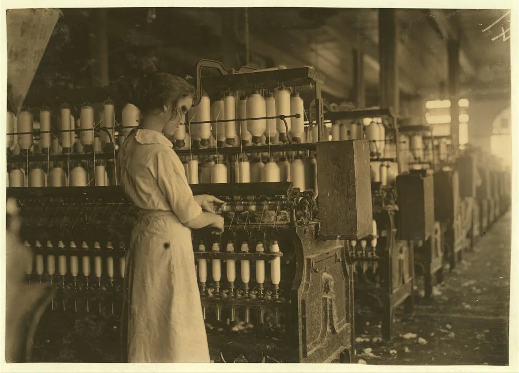 [Typical workers in Barker Cotton Mills where good conditions…, Alabama, 1914
