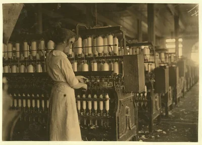 [Typical workers in Barker Cotton Mills where good conditions…, Alabama, 1914