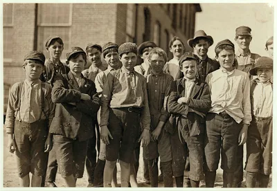 Some of the boys in the Wellingham Cotton Mills, Macon, Ga. …, Georgia, 1909