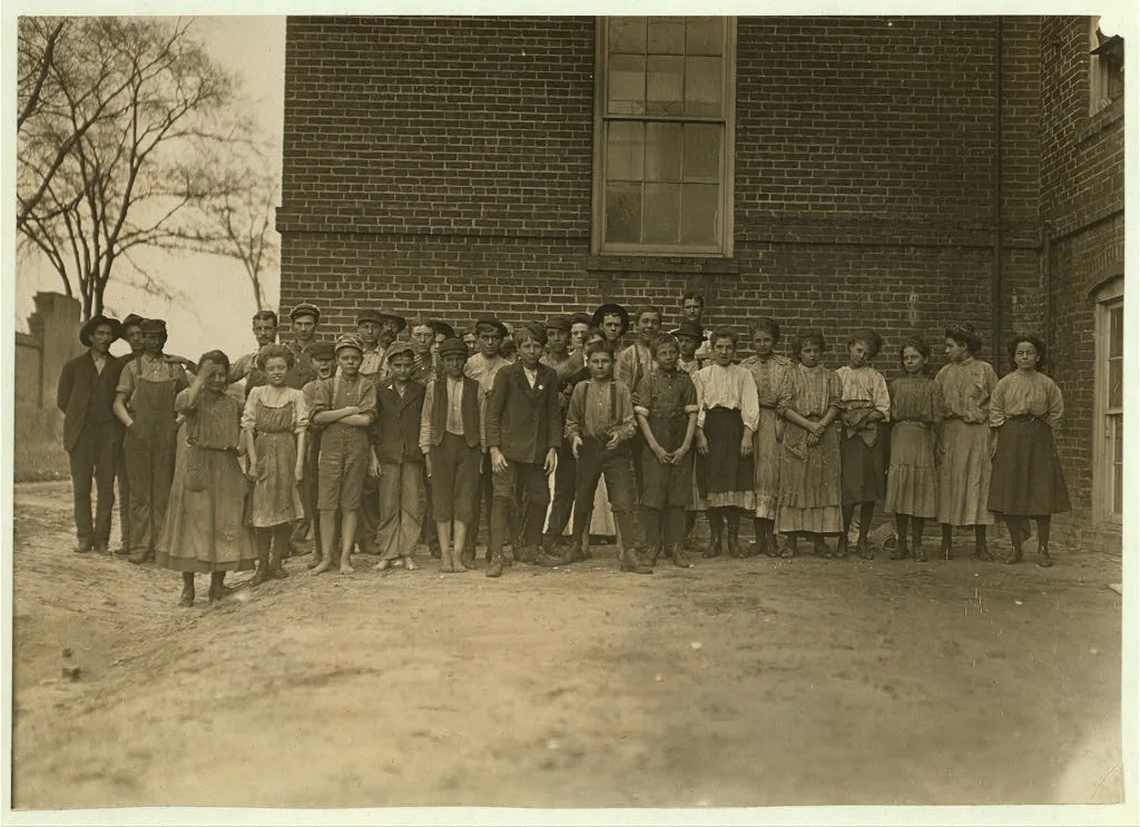 Some of the youngsters (not all) that are at work in Bibb Mill No. 2,…, Georgia, 1909