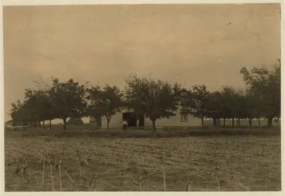Girard farm, near West. A well-to-do French family. Farm well-kept. …, Texas, 1913