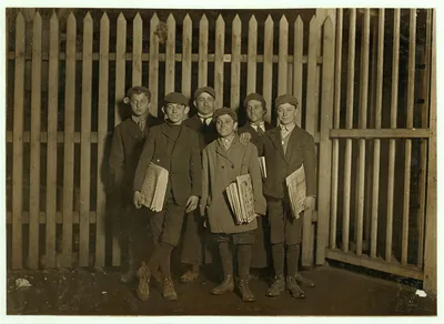7:00 P.M. Boys selling papers at the depot, Bridgeport, Conn.…, Connecticut, 1909