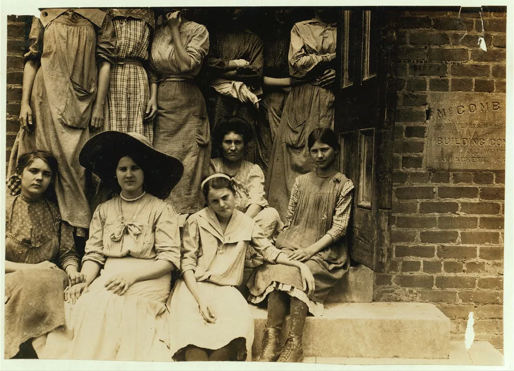 Some of the adolescents working in Delta Cotton Mills, Mc Comb Miss. …, Mississippi, 1911