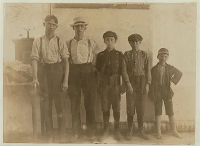 All ages are employed in Lancaster Cotton Mills, S.C.  Location:…, South Carolina, 1908