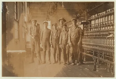 Doffer boys in Globe Cotton Mill, Augusta, Ga. Location: Augusta,…, Georgia, 1909