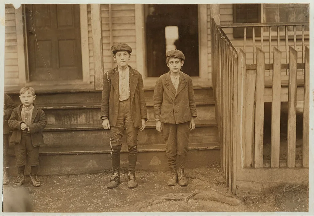 Wallace Pollard--In Mill for several years. Smaller one--Otis…, Georgia, 1909