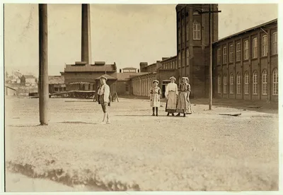 A few of the youngsters in the Manchester Cotton Mills, Macon, Ga. I…, Georgia, 1909