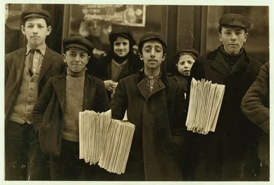 Hartford, Conn., newsboys. Boy in middle, Joseph De. Lucco, has been…, Connecticut, 1909
