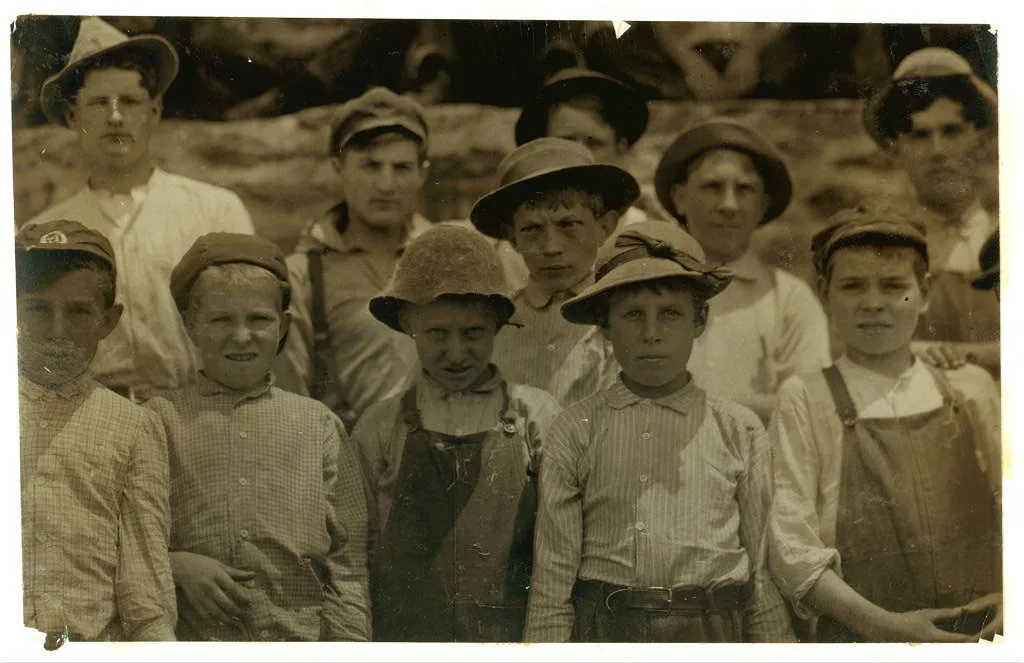 Group of young workers in Clifton Mills, Clifton, S.C. Some still…, South Carolina, 1912
