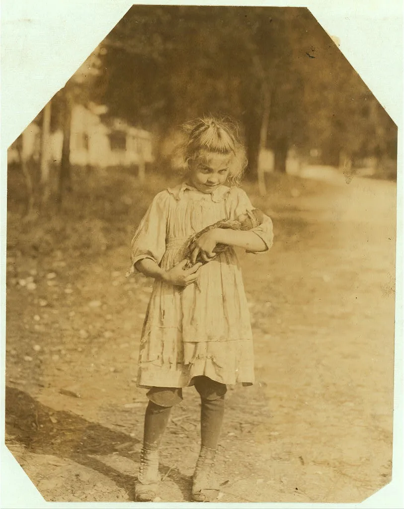 Varn & Platt Canning Co. Rosie & her doll.  Location: Bluffton, South…, South Carolina, 1913