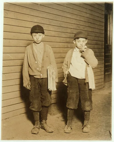 Newsies--Harry Becker, 12 years, Max Becker, 9 years. 487 Hampshire…, Massachusetts, 1910