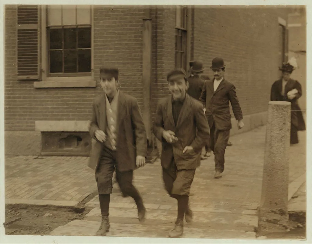 Mill boys Pacific Mill[s].  Location: Lawrence, Massachusetts, 1910