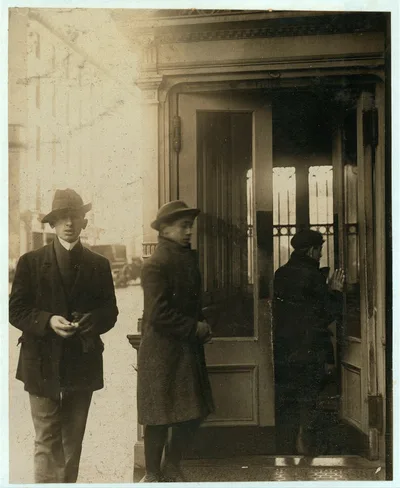 Wanamaker's 8:30 A.M. Location: New York, New York (State), 1910