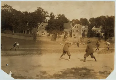 [Emerson Wight Playground - 4:40 P.M.]  Location: [Springfield,…, Massachusetts, 1916