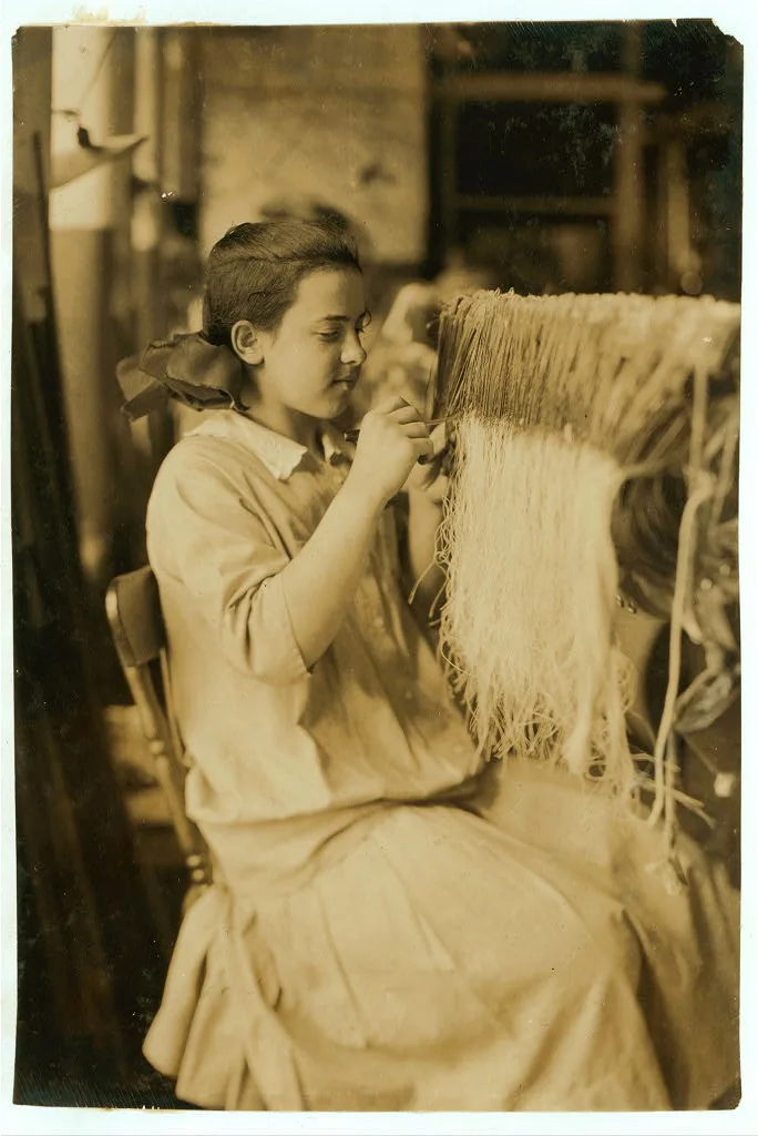 [Rhea Quintin - 14 years old. Hand drawing in on Webb frame. Been at…, Massachusetts, 1916
