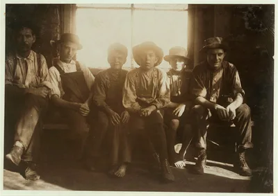 Waiting for the whistle to blow, Avondale Mills.  Location:…, Alabama, 1910
