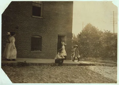 Young girls going to work in Cigarette Factory, Danville. Photo taken…, Virginia, 1911