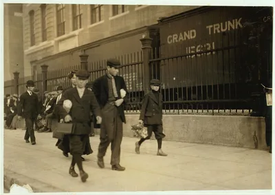 Shots at the young workers going in the Ayer Mill. 6:30 to 7 A.M. All…, Massachusetts, 1911