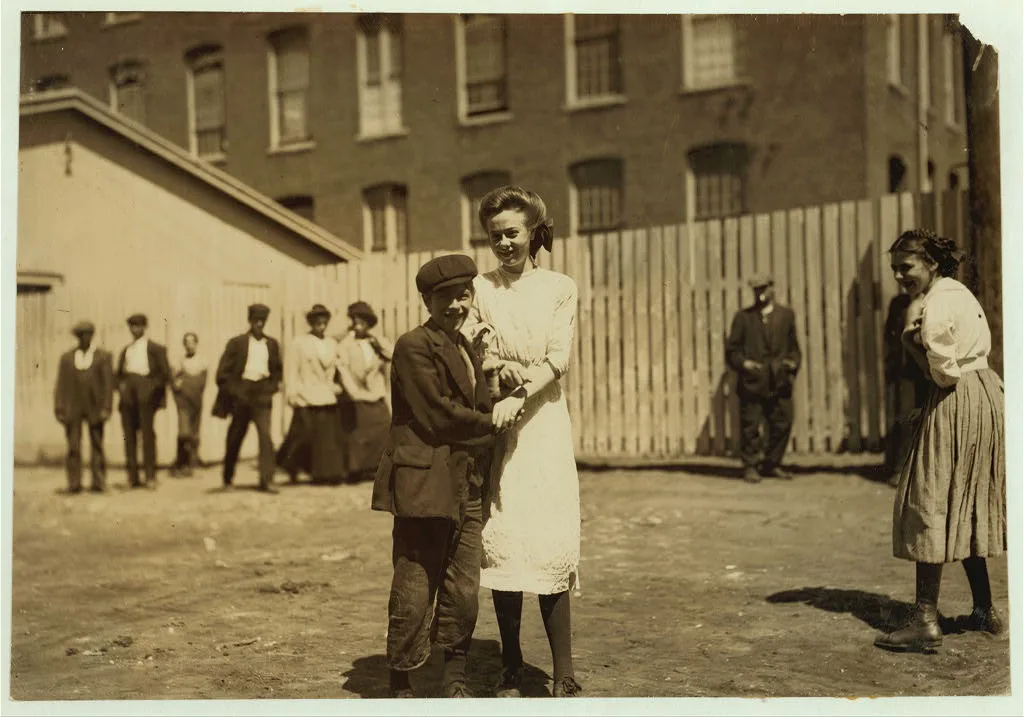 Sarah Nelson, County Street, (over grocery store) Arthur Sarasin (see…, Massachusetts, 1911