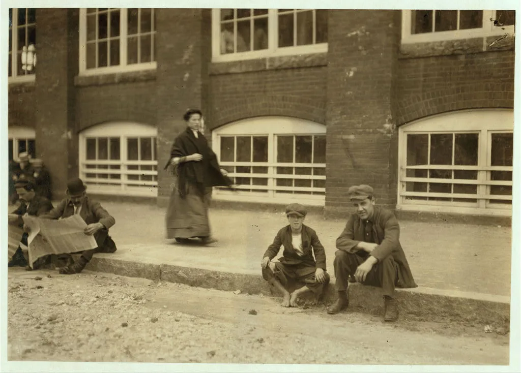 Young workers called "Peewee" in Berkshire Mills. Location: Adams,…, Massachusetts, 1911