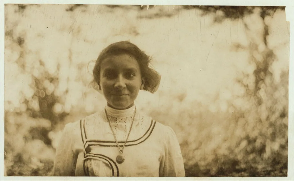 [Mamie La Barge.  Location: Winchendon, Massachusetts, 1911