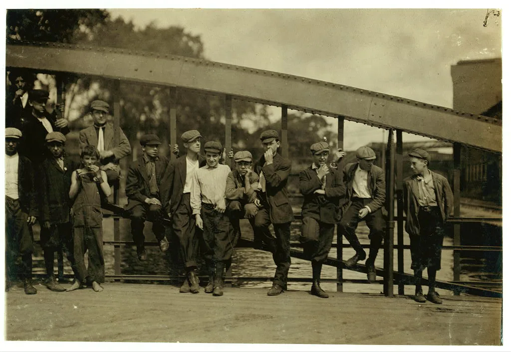 In Washington Mill. Location: Lawrence, Massachusetts, 1911