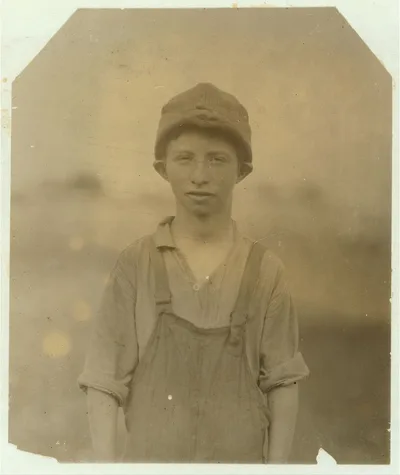 Photograph from 1912: Lewis Emory, See 3025.  Location: [South Carolina]