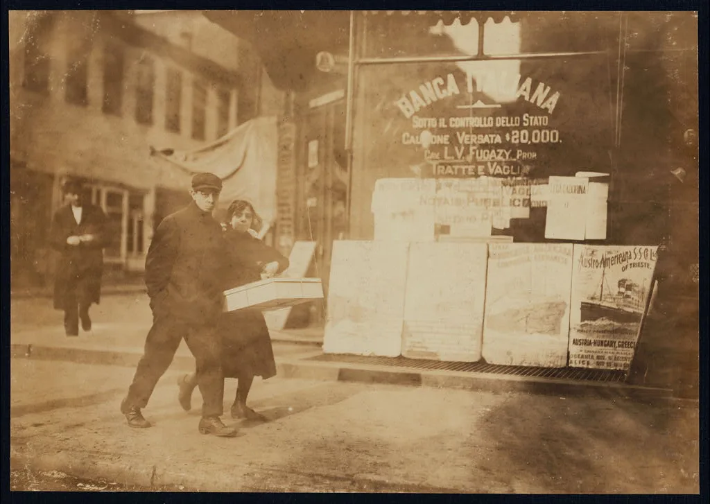Carrying the flowers back to the factory. Bleecker St., N.Y.…, New York (State), 1912