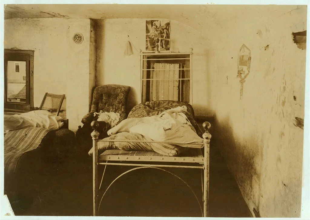 (For Child Welfare Exhibit 1912-13.) Housing conditions, Elm Street,…, Rhode Island