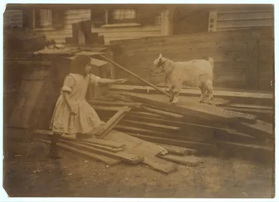(For Child Welfare Exhibit 1912-13.) Back-yard, Spruce Street,…, Rhode Island
