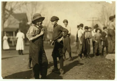 Charlie Foster has a steady job in the Merrimack Mills. School Record…, Alabama, 1913