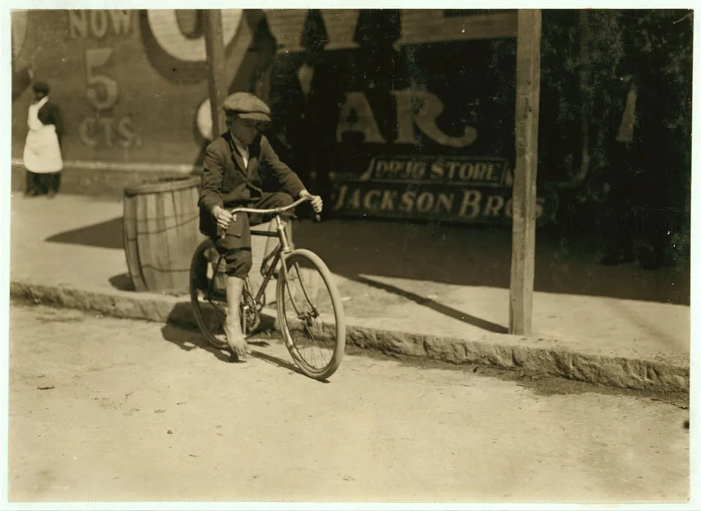 10 year old delivery boy for an Opelika drug store. Gets $3 a week. …, Alabama, 1914