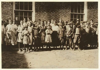 Flossie Britt, 6 years old has been working several months steadily…, North Carolina, 1914