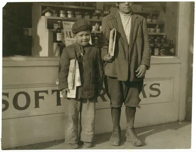 Newsies. See California report.  Location: Los Angeles, California, 1915