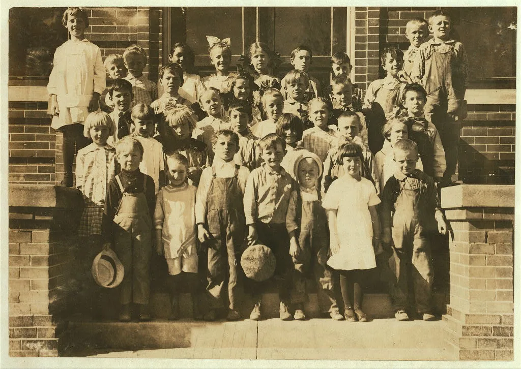 34 children present at the Grant School, Ft. Morgan, Colo., five…, Colorado, 1915