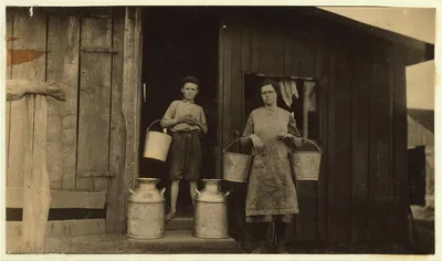 [Series showing the day's work of Estelle and Felix Humphrey. See…, Kentucky, 1916