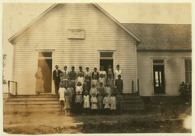 New Hope School #41. 4 miles northwest of Shawnee. 31 present. Opened…, Oklahoma, 1916