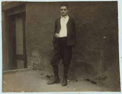 [Union Hospital case - Manuel Costa Maiata. 301 Ferry St. Sweeper in…, Massachusetts, 1916