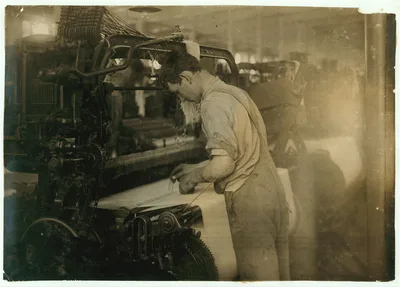 King Philip Weave Room. Drop wire boy. Gilberto Chicca, 165 King St.…, Massachusetts, 1916