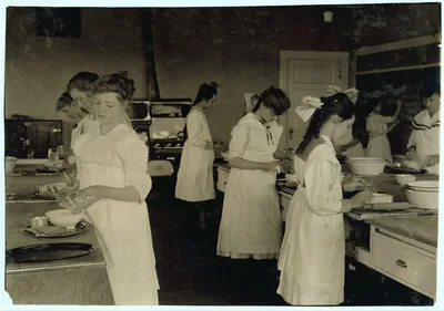 Domestic Science class in Horace Mann School. See Bliss report. …, Oklahoma, 1917